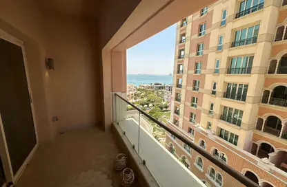 Apartment - Studio - 1 Bathroom for rent in Al Mutahidah Tower - Viva Bahriyah - The Pearl Island - Doha
