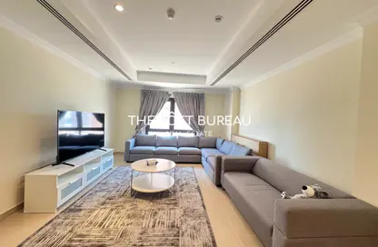 Apartment - 1 Bedroom - 2 Bathrooms for rent in East Porto Drive - Porto Arabia - The Pearl Island - Doha