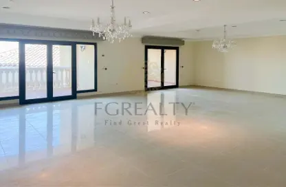 Apartment - 2 Bedrooms - 2 Bathrooms for sale in East Porto Drive - Porto Arabia - The Pearl Island - Doha