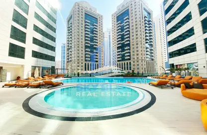 Apartment - 2 Bedrooms - 3 Bathrooms for rent in West Bay - Doha