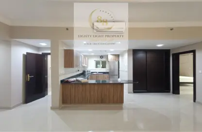 صورة لـ مطبخ شقة - غرفة نوم - 2 حمامات للايجار في برج مشيرب - مشيرب - مشيرب - الدوحة ، صورة رقم 1