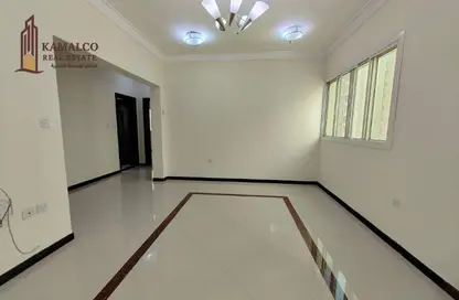 Apartment - 2 Bedrooms - 2 Bathrooms for rent in Muntazah 7 - Al Muntazah - Doha