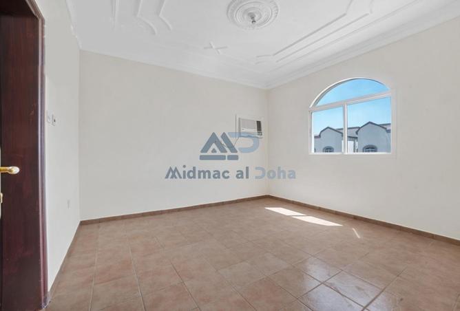 1000469 - Property Image 3