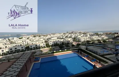 Apartment - 2 Bedrooms - 3 Bathrooms for rent in Floresta Gardens - Floresta Gardens - The Pearl Island - Doha