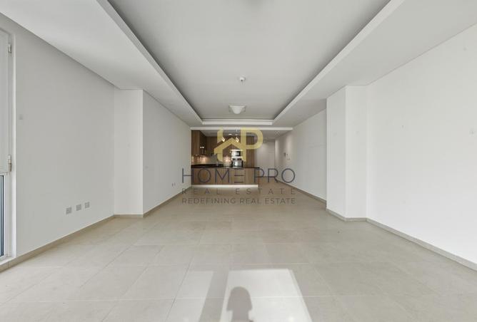 985834 - Property Image 3