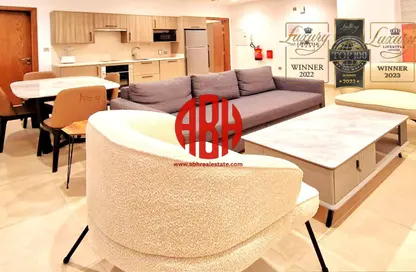 Apartment - 1 Bedroom - 2 Bathrooms for rent in Corniche Road - Corniche Road - Doha