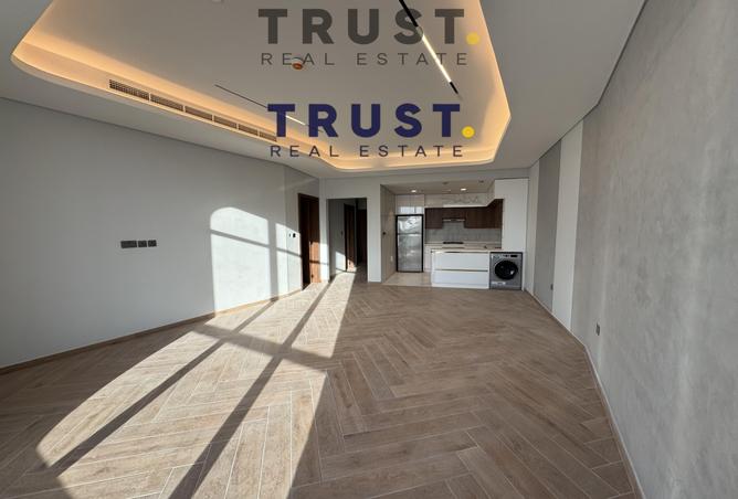 942746 - Property Image 2