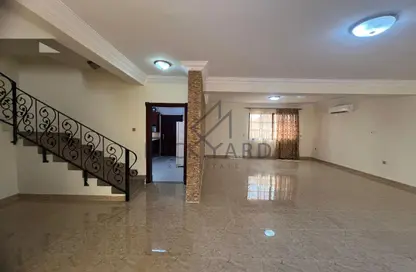 Villa - 3 Bedrooms - 3 Bathrooms for rent in Bu Hamour Street - Abu Hamour - Doha