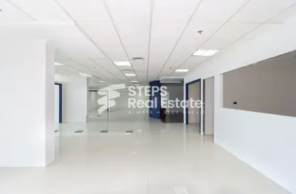 مساحات مكتبية - استوديو - 1 حمام للايجار في ام غوالينا تجارية - ام غويلينا - أم غويلينا - الدوحة