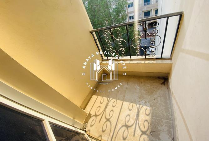 934031 - Property Image 3