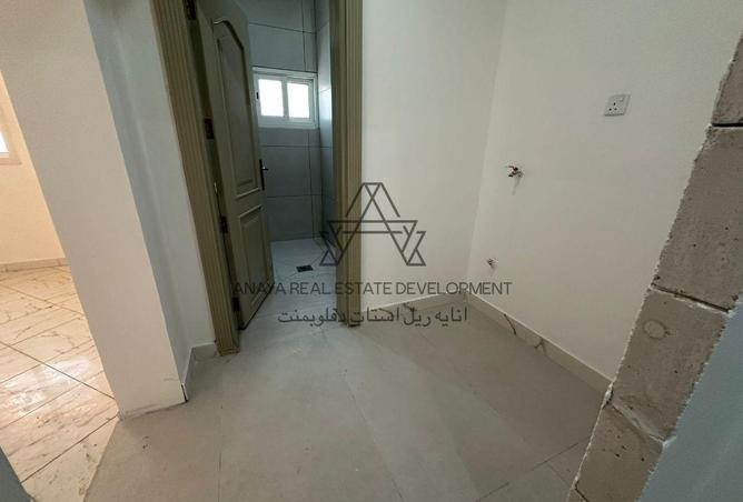 943089 - Property Image 3