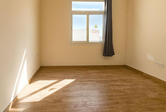 979585 - Property Main Image