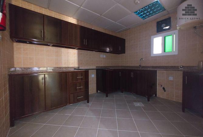966425 - Property Image 3