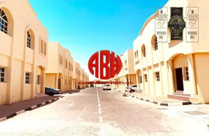 فيلا - 5 غرف نوم - 4 حمامات للايجار في أم صلال علي - أم صلال على - الدوحة