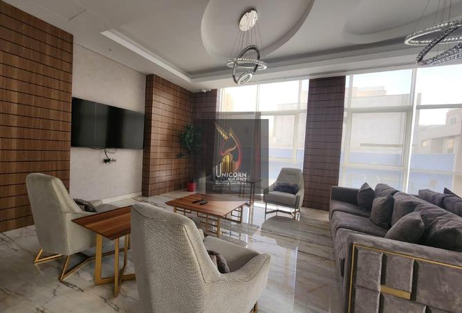 882347 - Property Image 3