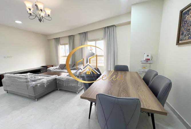 997327 - Property Image 2