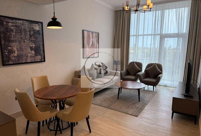 987130 - Property Image 2