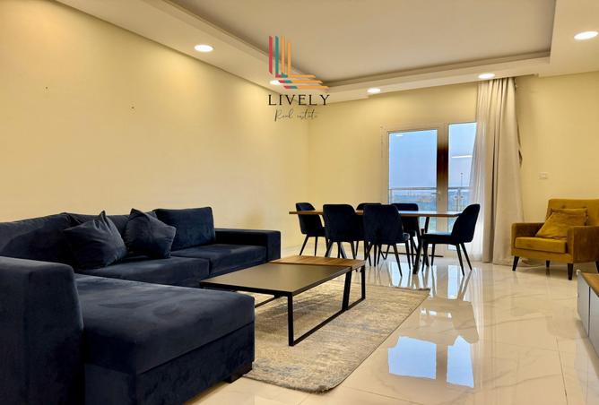 930007 - Property Image 2