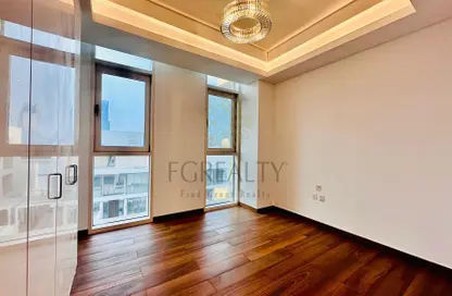 Apartment - 2 Bedrooms - 2 Bathrooms for sale in Gewan Island - The Pearl Island - Doha