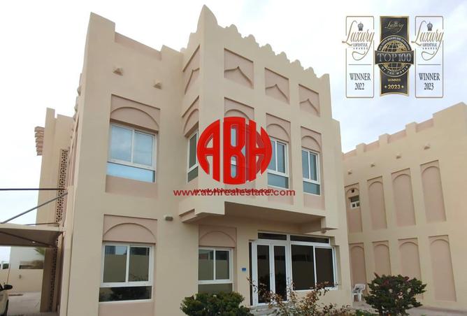 فيلا - 5 غرف نوم - 5 حمامات للايجار في فلل واست باي لاغون - وست باي لاجون - بحيرة وست لاجون - الدوحة