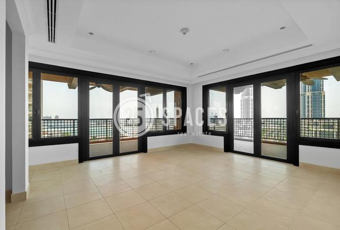 939725 - Property Image 2