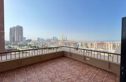 Apartment - 1 Bedroom - 2 Bathrooms for rent in Porto Arabia - The Pearl Island - Doha