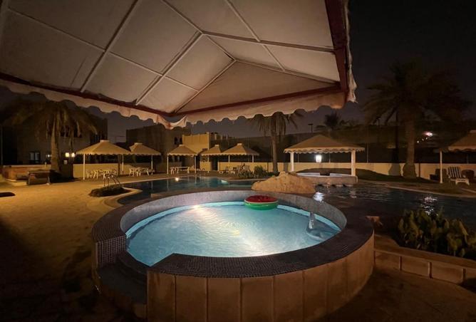 963877 - Property Image 3