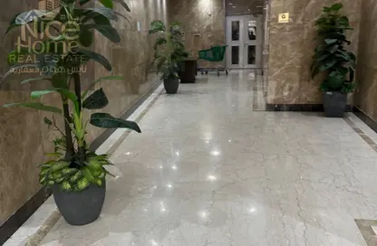 Apartment - 2 Bedrooms - 2 Bathrooms for rent in Fereej Bin Mahmoud South - Fereej Bin Mahmoud - Doha