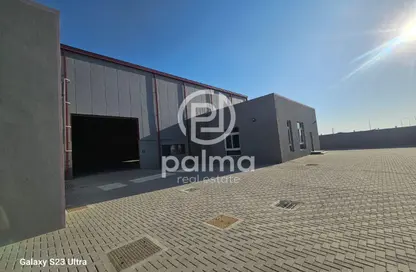 Warehouse - Studio - 6 Bathrooms for rent in East Industrial Street - Birkat Al Awamer - Al Wakra