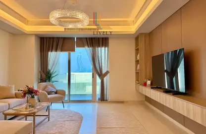 Apartment - 1 Bedroom - 2 Bathrooms for rent in Crystal Residence - Gewan Island - The Pearl Island - Doha