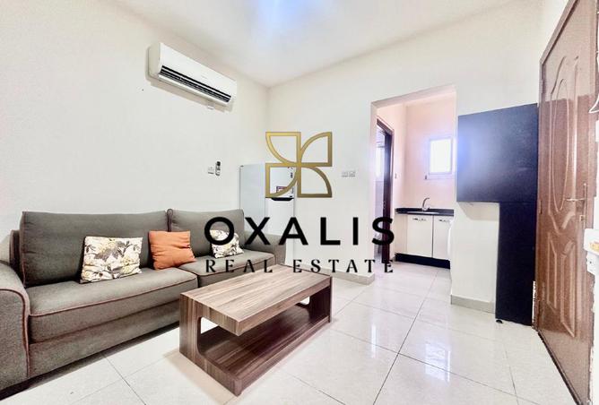 955394 - Property Main Image
