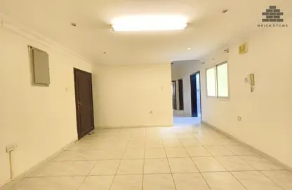 Apartment - 2 Bedrooms - 2 Bathrooms for rent in Muntazah 7 - Al Muntazah - Doha