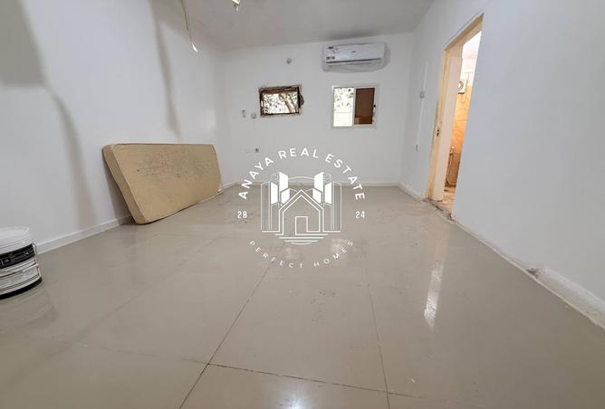 968308 - Property Image 2