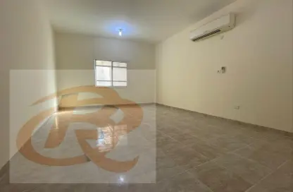Apartment - 2 Bedrooms - 2 Bathrooms for rent in Anas Street - Fereej Bin Mahmoud North - Fereej Bin Mahmoud - Doha