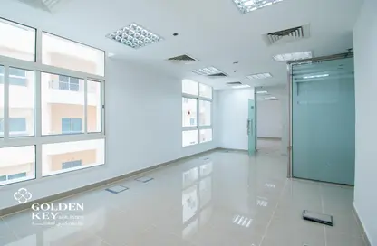 Office Space - Studio - 2 Bathrooms for rent in Umm Ghwailina Comm - Umm Ghuwalina - Umm Ghuwailina - Doha