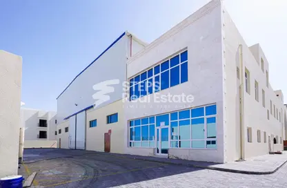 Warehouse - Studio - 6 Bathrooms for rent in East Industrial Street - Birkat Al Awamer - Al Wakra