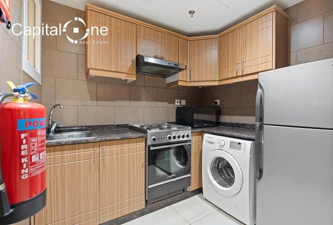 992594 - Property Image 3