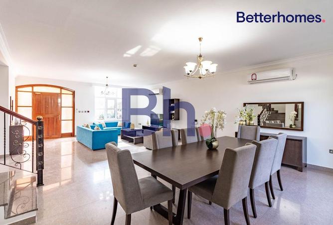 954881 - Property Image 2
