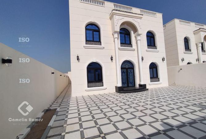 982182 - Property Image 2