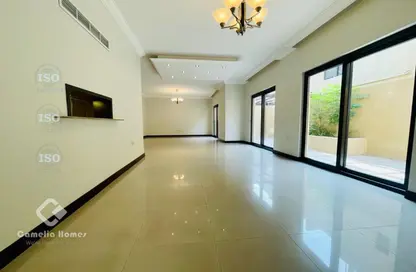 فيلا - 4 غرف نوم - 4 حمامات للايجار في شارع الوعب - الوعب - الدوحة