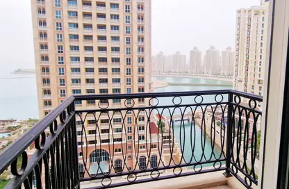 شقة - 2 غرف نوم - 3 حمامات للايجار في الحديقة - حدائق فلورستا - جزيرة اللؤلؤة - الدوحة