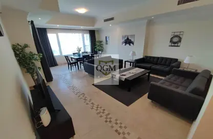 Apartment - 2 Bedrooms - 2 Bathrooms for sale in Tower 9 - Porto Arabia - The Pearl Island - Doha