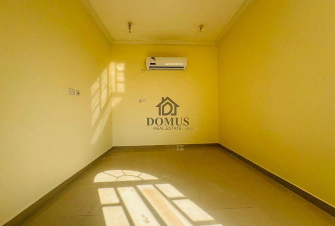 953786 - Property Image 3