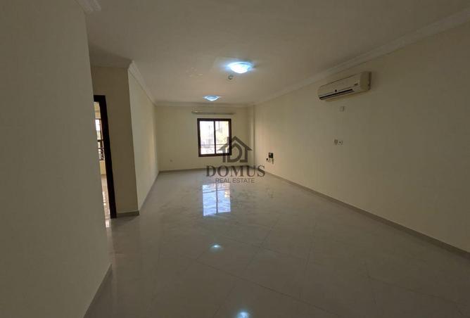 942836 - Property Image 3