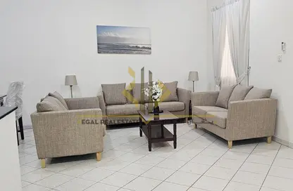 Apartment - 1 Bedroom - 2 Bathrooms for rent in Musheireb - Musheireb - Doha