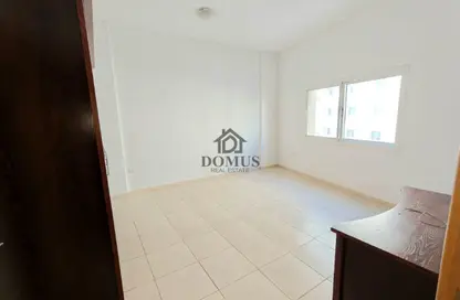 Apartment - 3 Bedrooms - 2 Bathrooms for rent in Anas Street - Fereej Bin Mahmoud North - Fereej Bin Mahmoud - Doha