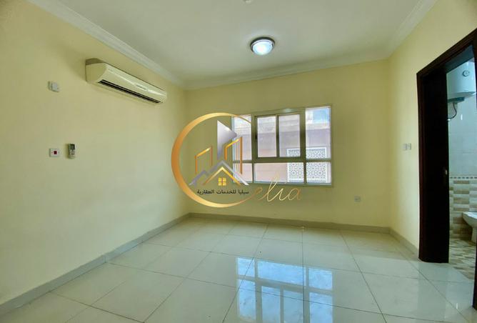 886796 - Property Image 2