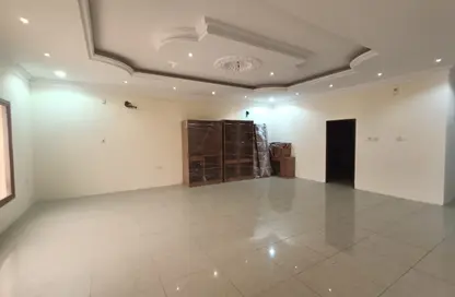 Villa - 5 Bedrooms - 6 Bathrooms for rent in Bu Hamour Street - Abu Hamour - Doha