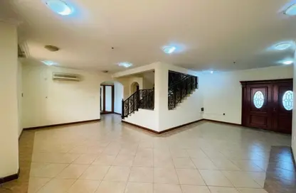 مجمع سكني - 4 غرف نوم - 4 حمامات للايجار في شارع الوعب - الوعب - الدوحة