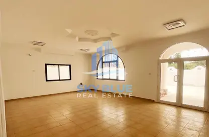 Villa - 5 Bedrooms - 5 Bathrooms for rent in Old Airport Road - Doha
